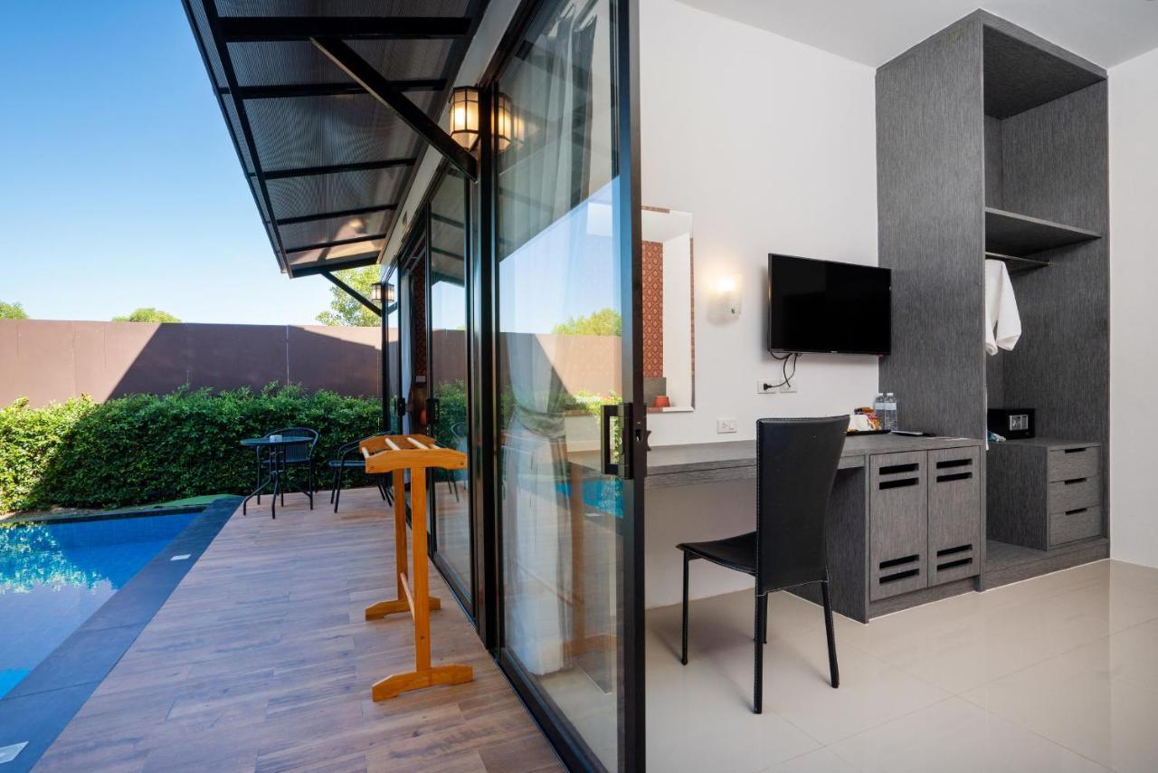 Thames Tara Private Pool Villa Rawai Phuket - Sha Extra Plus Экстерьер фото