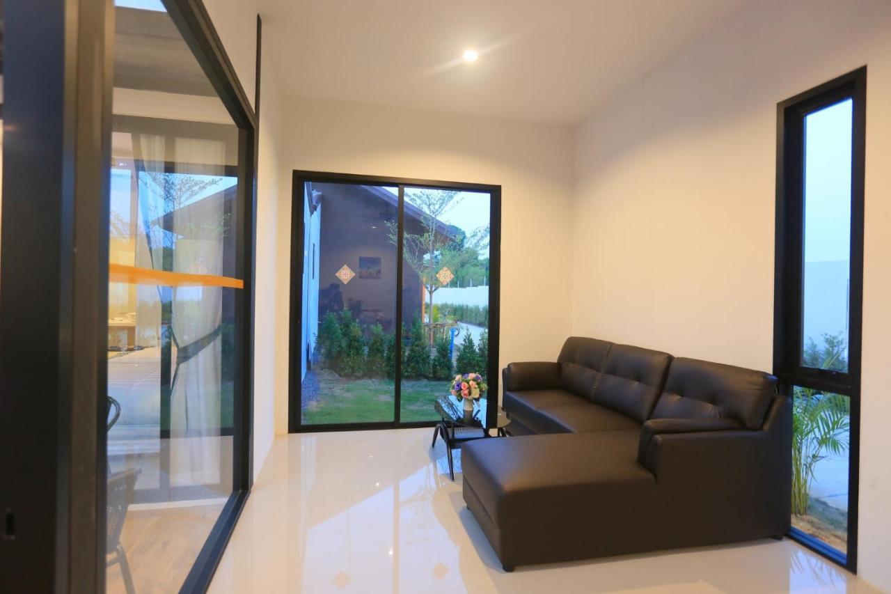 Thames Tara Private Pool Villa Rawai Phuket - Sha Extra Plus Экстерьер фото